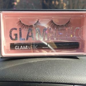 Glamnetic magnetic false lashes